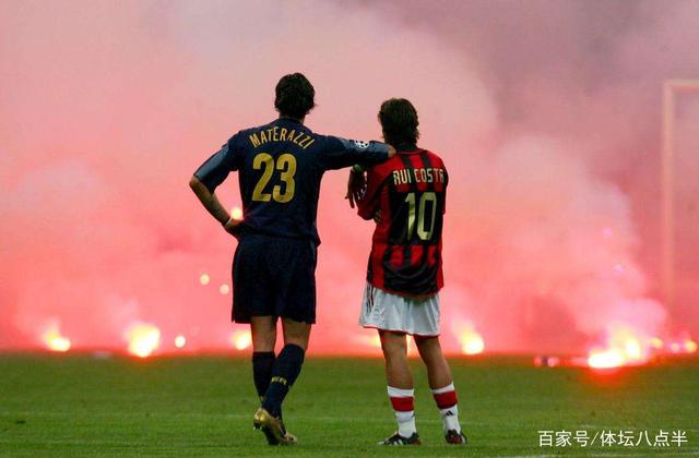 中超比赛亮点：上海海港绝杀山东泰山,（中超焦点战：上海海港补时绝杀山东泰山）