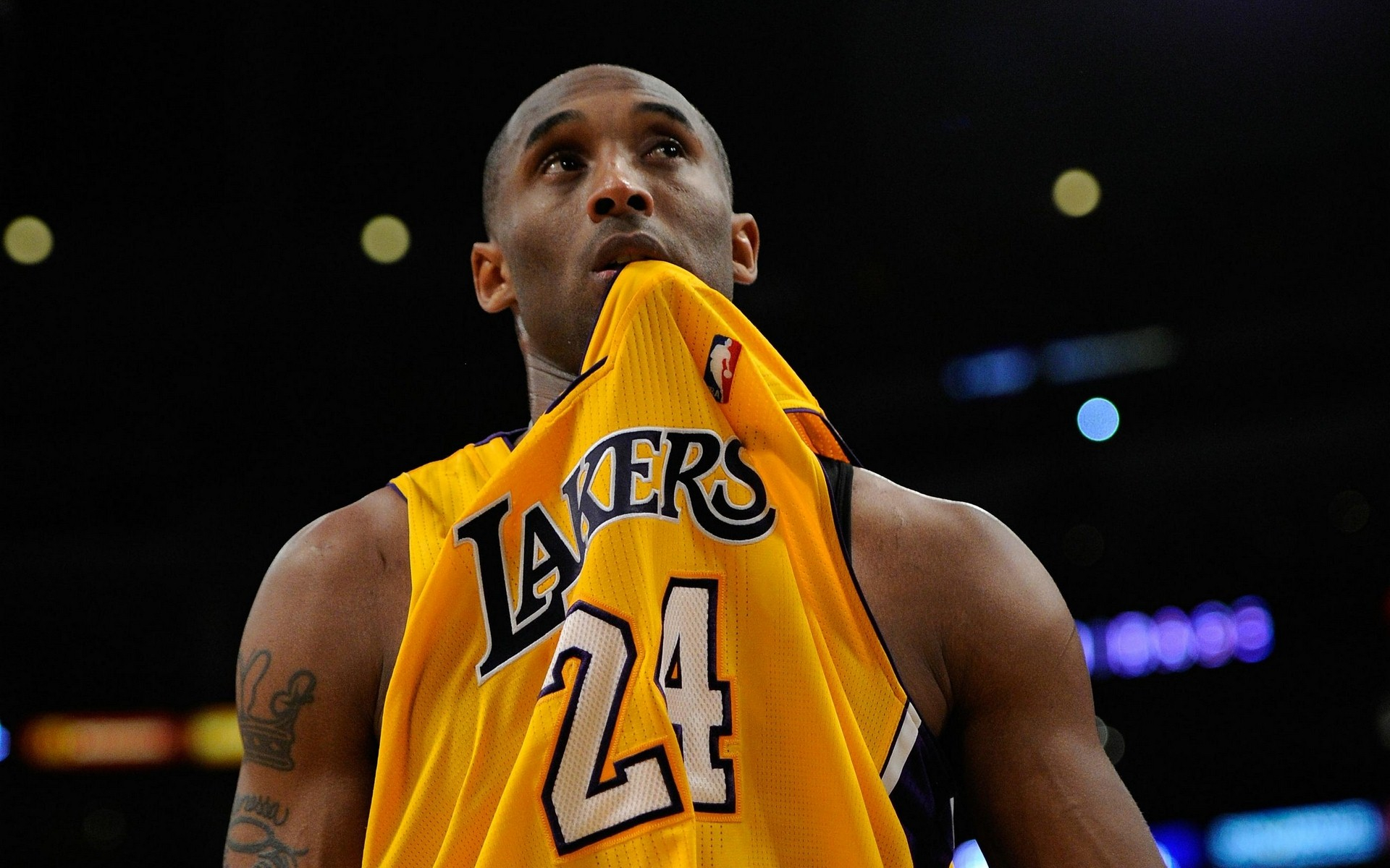 取得赛季欧冠首胜，尤文时隔419天再次在欧冠客场赢球（尤文时隔419天客场告捷，收获本赛季欧冠首胜）